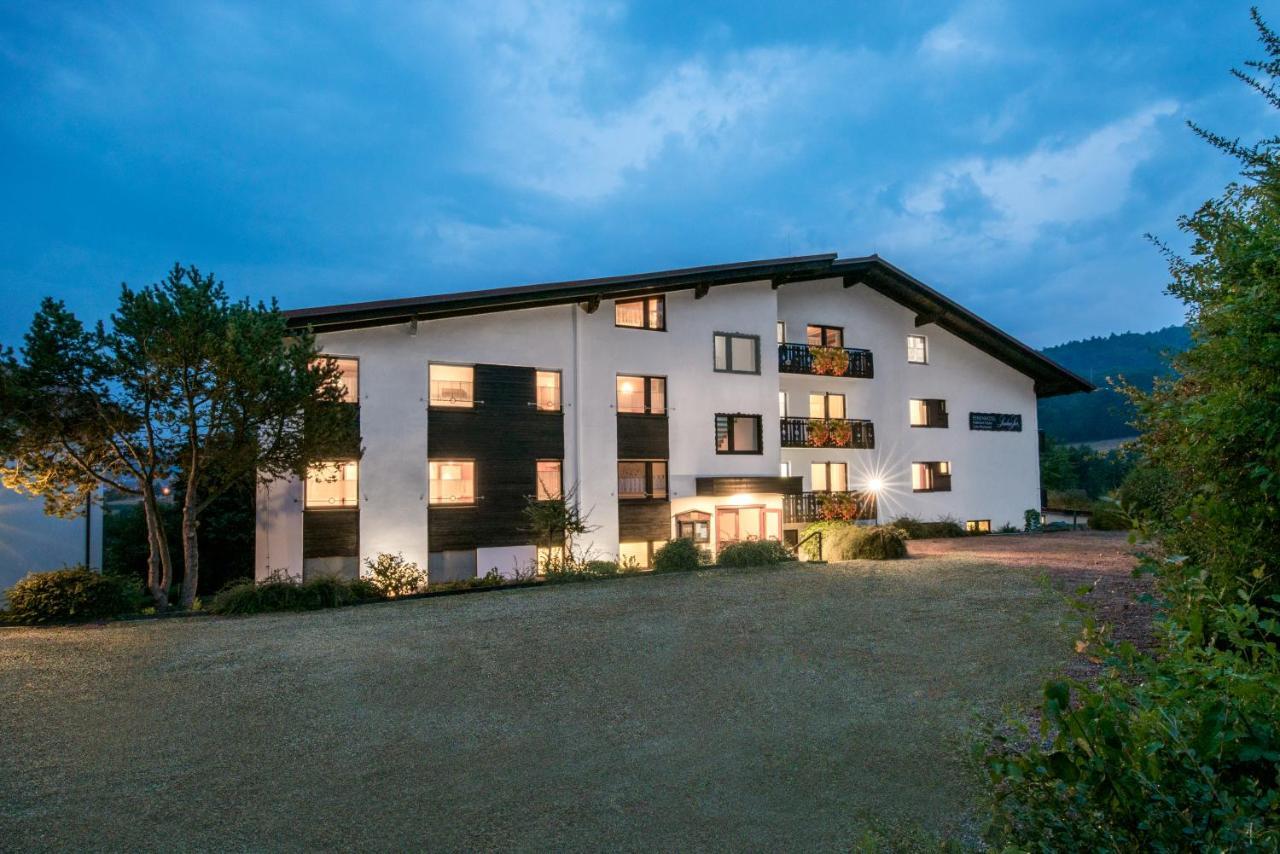 Landhotel Lortz Reichelsheim ภายนอก รูปภาพ