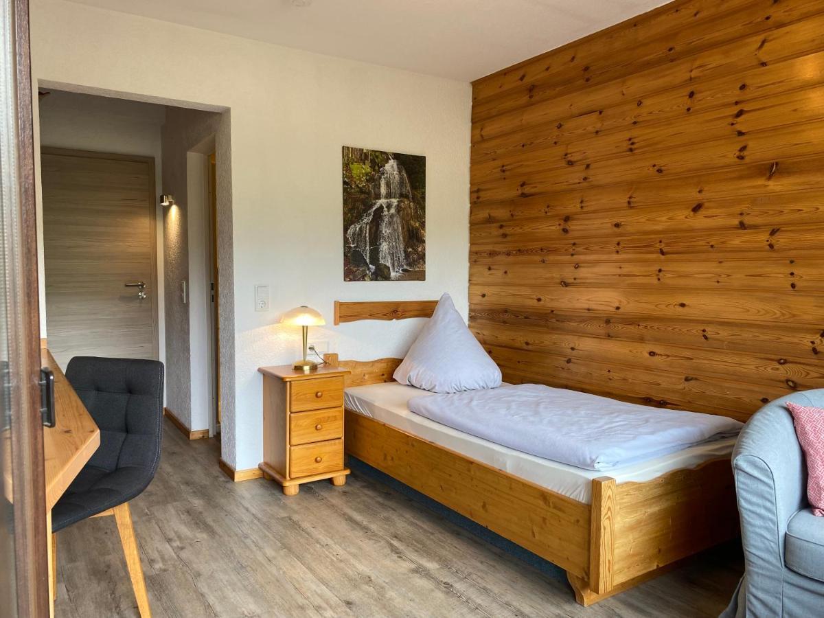Landhotel Lortz Reichelsheim ภายนอก รูปภาพ