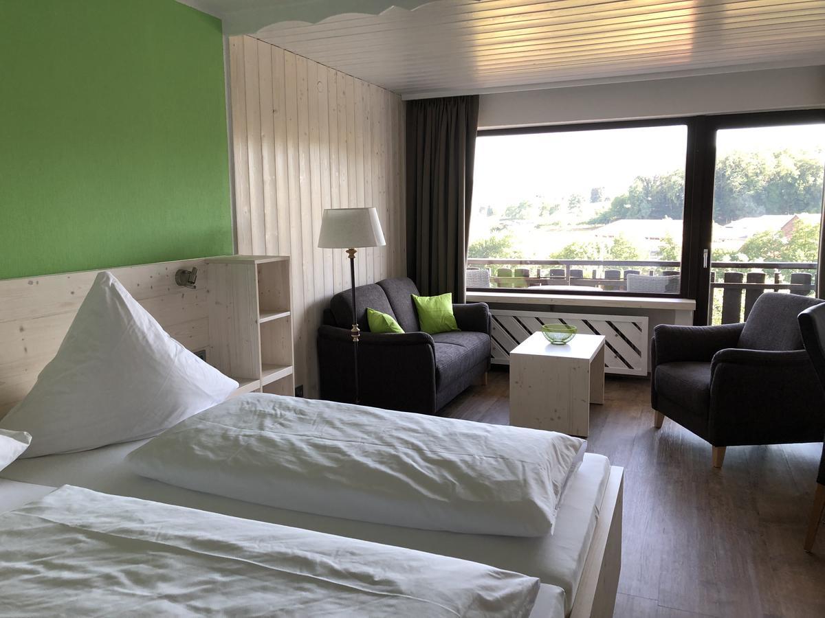 Landhotel Lortz Reichelsheim ภายนอก รูปภาพ